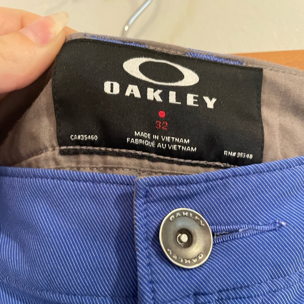 Men’s Oakley Shorts